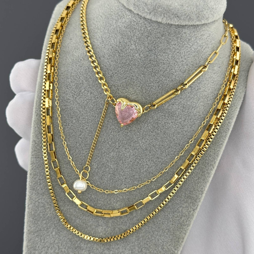 Pink heart 💖 necklace with pearl 18k gold plated