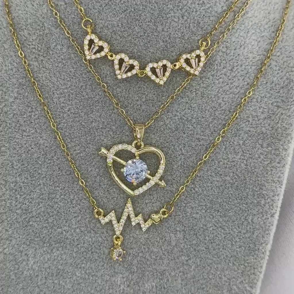 Pearl flower with heart petals