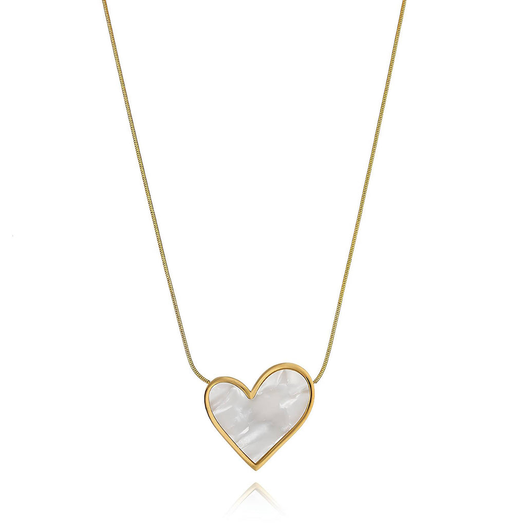 Pearl heart necklace 🐚 18k gold plated